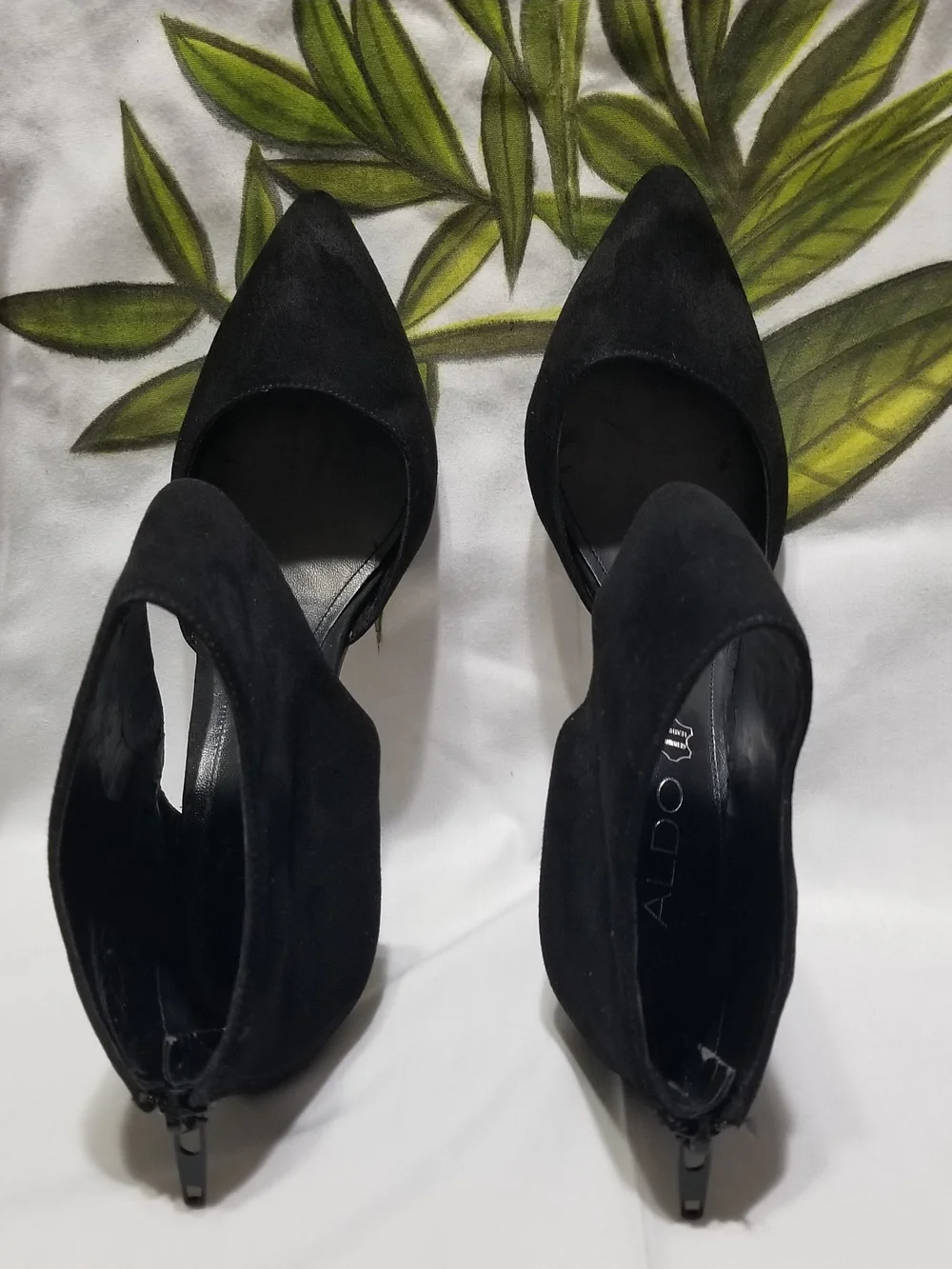 Aldo Black Women's 6.5 Suede Pointed-Toe Ankle Cuff Heels With Leather Insole